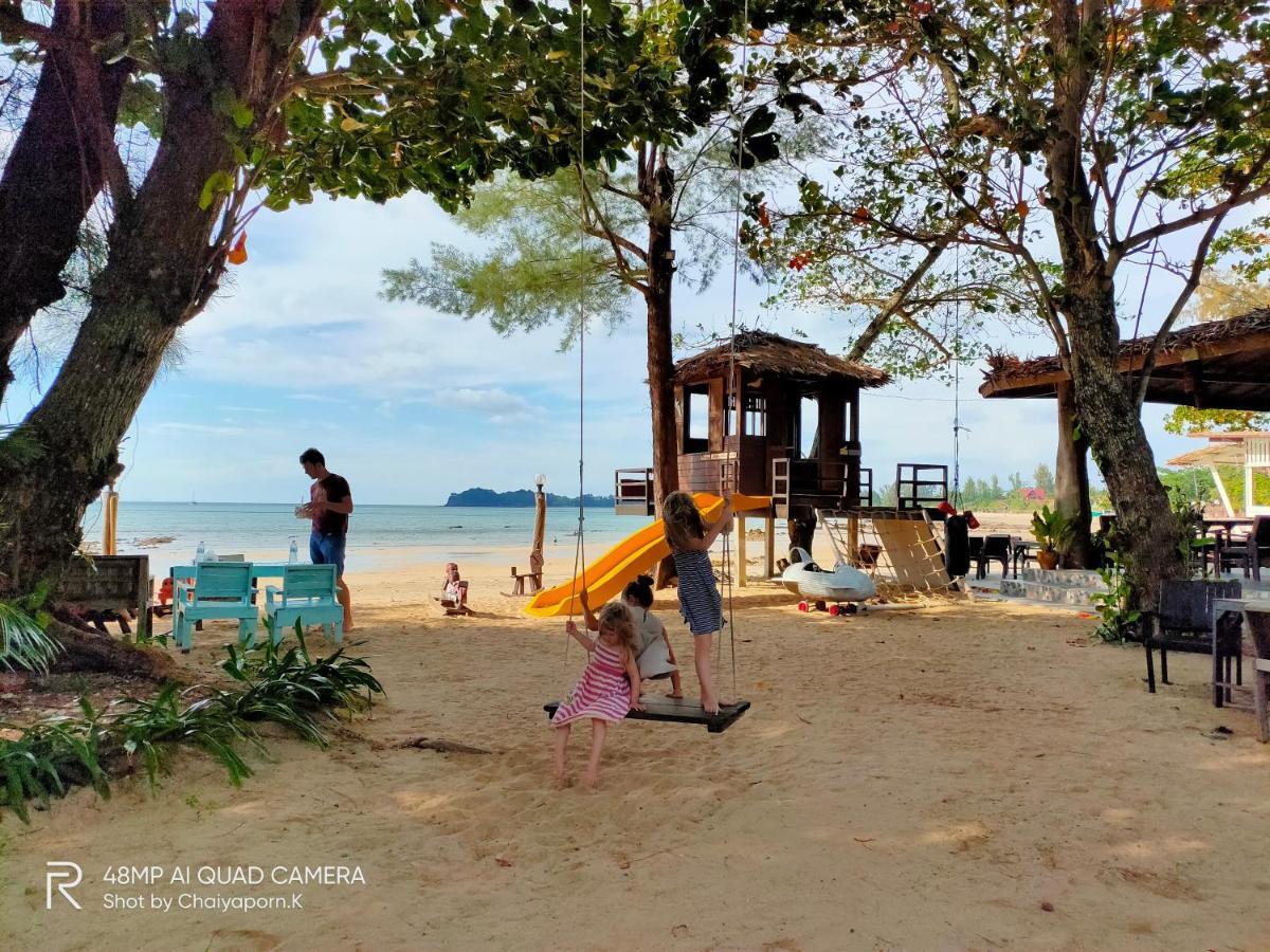 Banana Beach Resort Ko Lanta Buitenkant foto